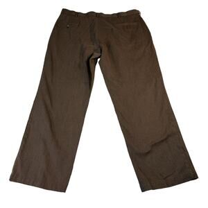 Haggar Men's 42x32 Brown Classic Fit Lightweight Corduroy Dress Pants